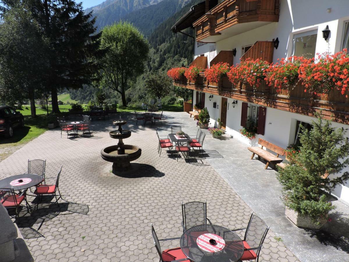 Апарт готель Kuehlerhof Антерсельва-ді-Меццо Екстер'єр фото